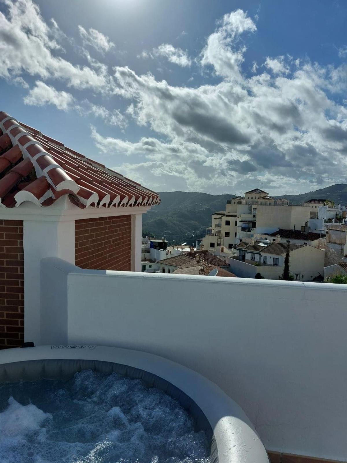 Atico El Paraiso Cómpeta Екстериор снимка
